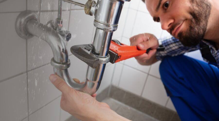 Local annual plumbing maintenance in Cutler, CA